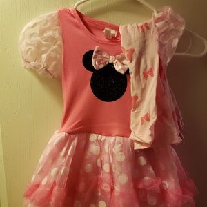 Girls Minnie Mouse dress up
